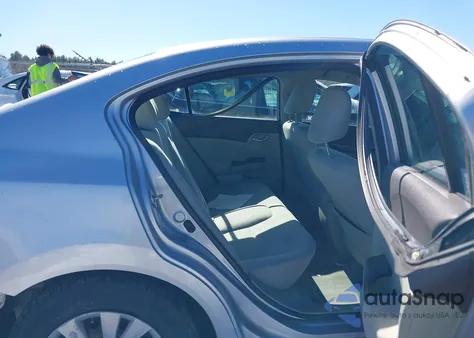 2012 Honda Civic Lx z USA, uszkodzony, nr VIN 2HGFB2F57CH586488